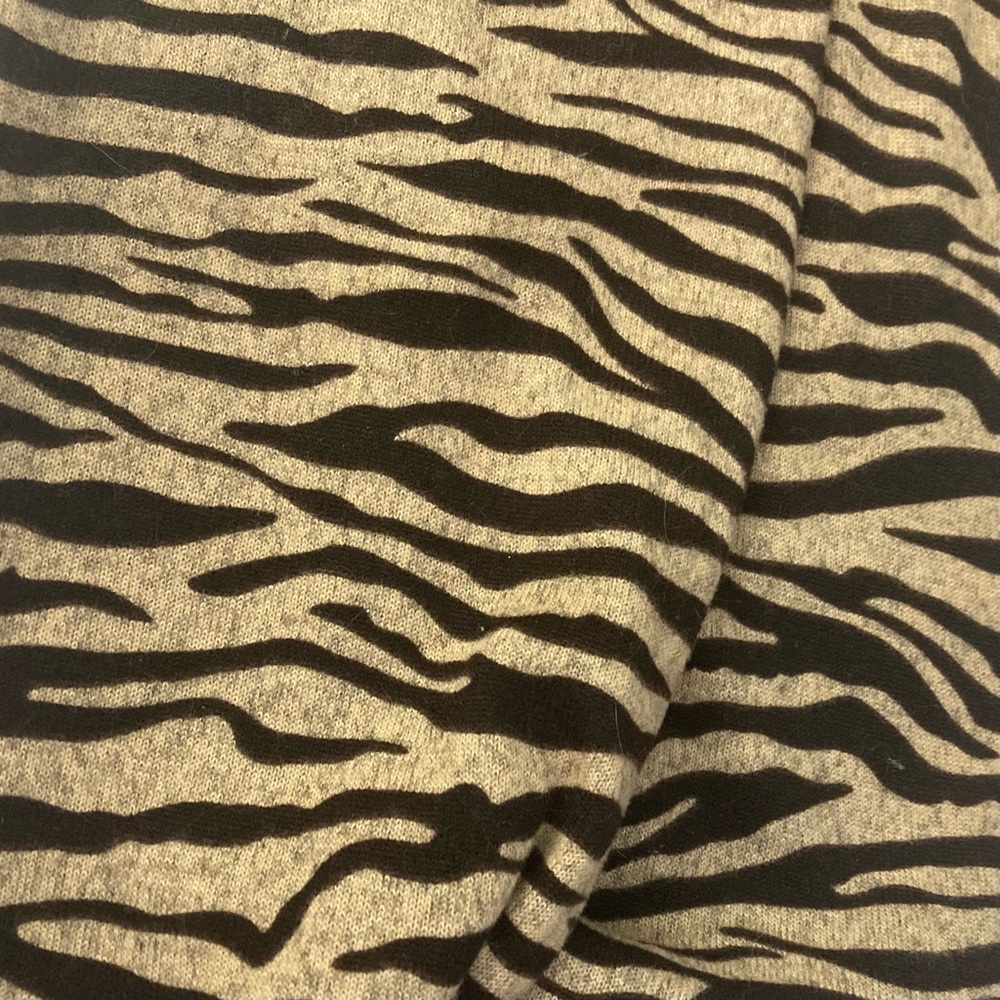 Zebra Print Infinity Scarf - Picture 3 of 4